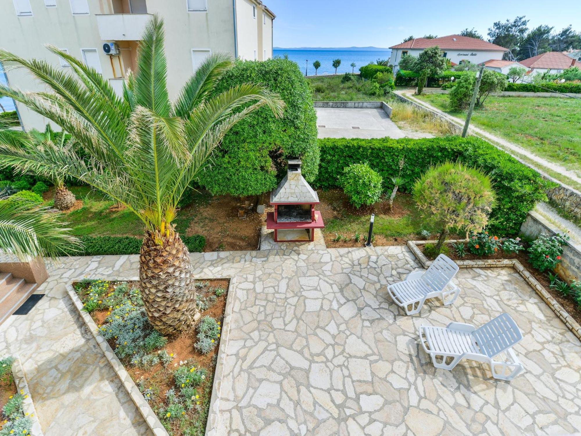 Apartments In House Liveric In Vir At The Beach Exterior foto